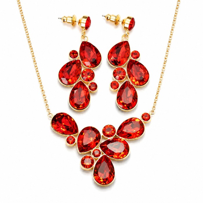 Ehtekomplekt naistele „Fillory Magic (Light Siam)“ Preciosa® kristallidega