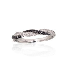 Gold Diamond Ring “Roxana”