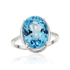 Gold Diamond and Topaz Ring “Adele III”