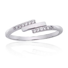 Sterling Silver Cubic Zirconia Ring “Parallel”