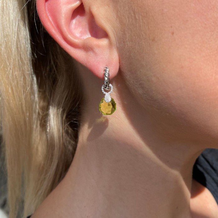 Hõbedased kõrvarõngad „Nerissa (Citrus Green)“ Swarovski® kristallidega