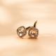 Hõbedased kõrvarõngad „Facet (Light Silk)“ Swarovski® kristallidega